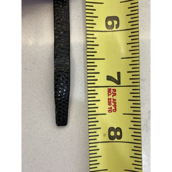 1994 Bulova T4 Ladies Gold Tone Quartz Watch Original Black Leather Strap - Picture 3 of 4